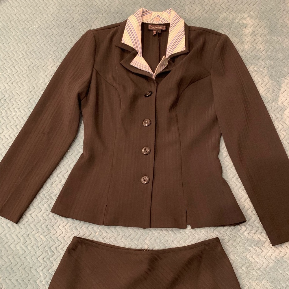 Business Set: Suit Jacket & Matching Skirt